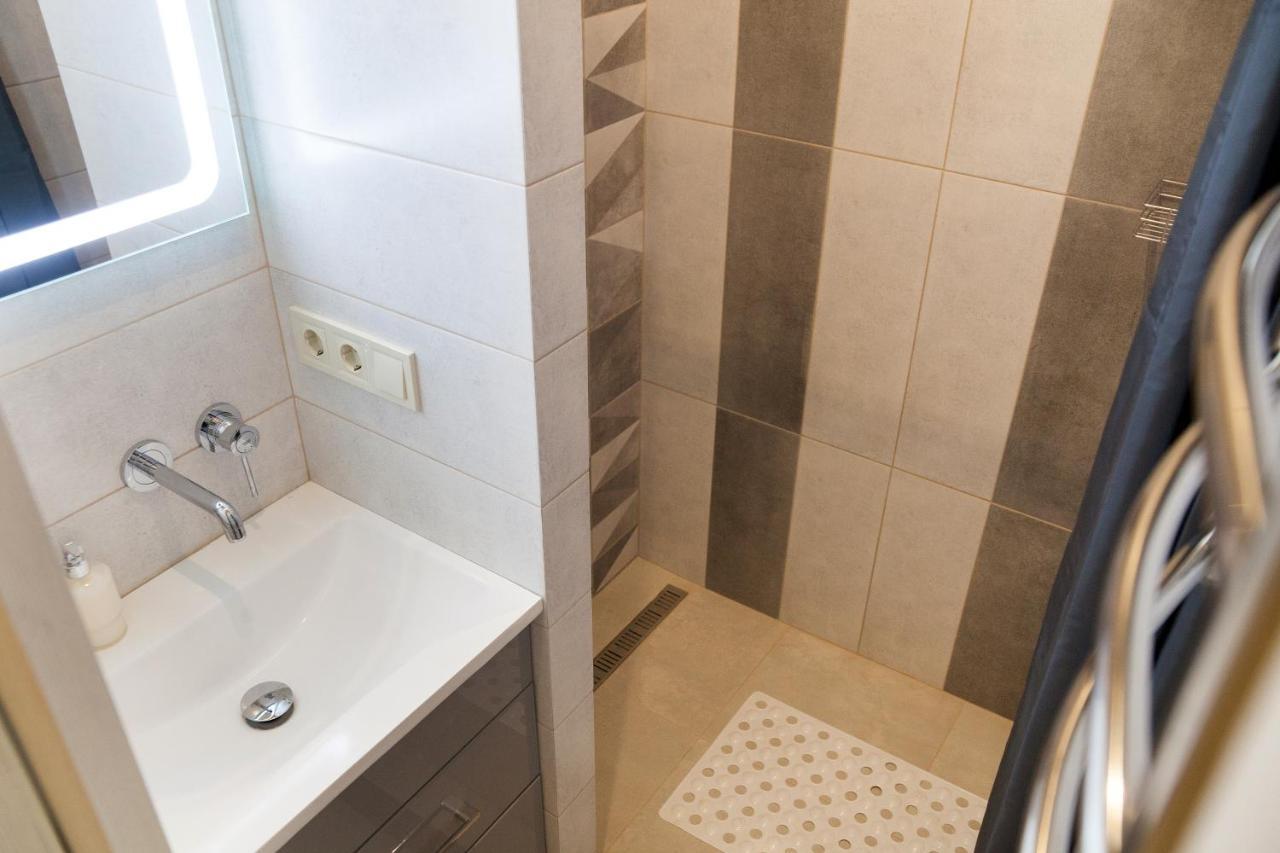 City Center Apartments Liov Exterior foto
